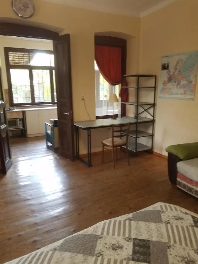 Уиут Ниниа Сад Apartman Tbiliszi