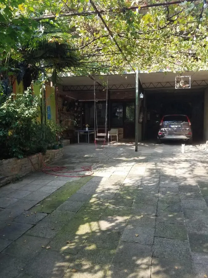 Уиут Ниниа Сад Apartman Tbiliszi 0*,