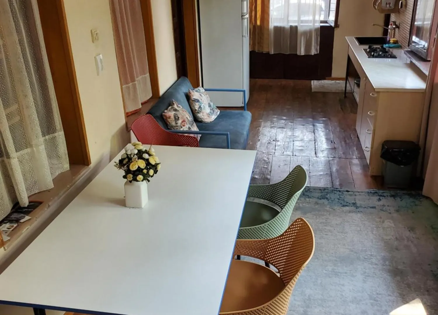Уиут Ниниа Сад Apartman Tbiliszi