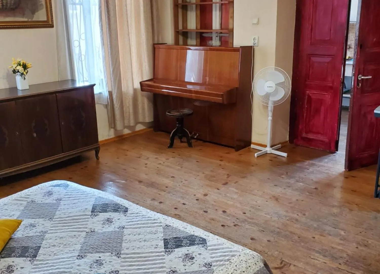Уиут Ниниа Сад Apartman Tbiliszi 0*,