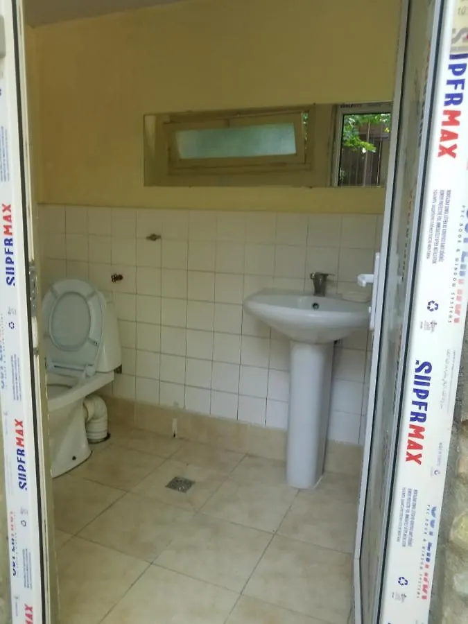 Уиут Ниниа Сад Apartman Tbiliszi