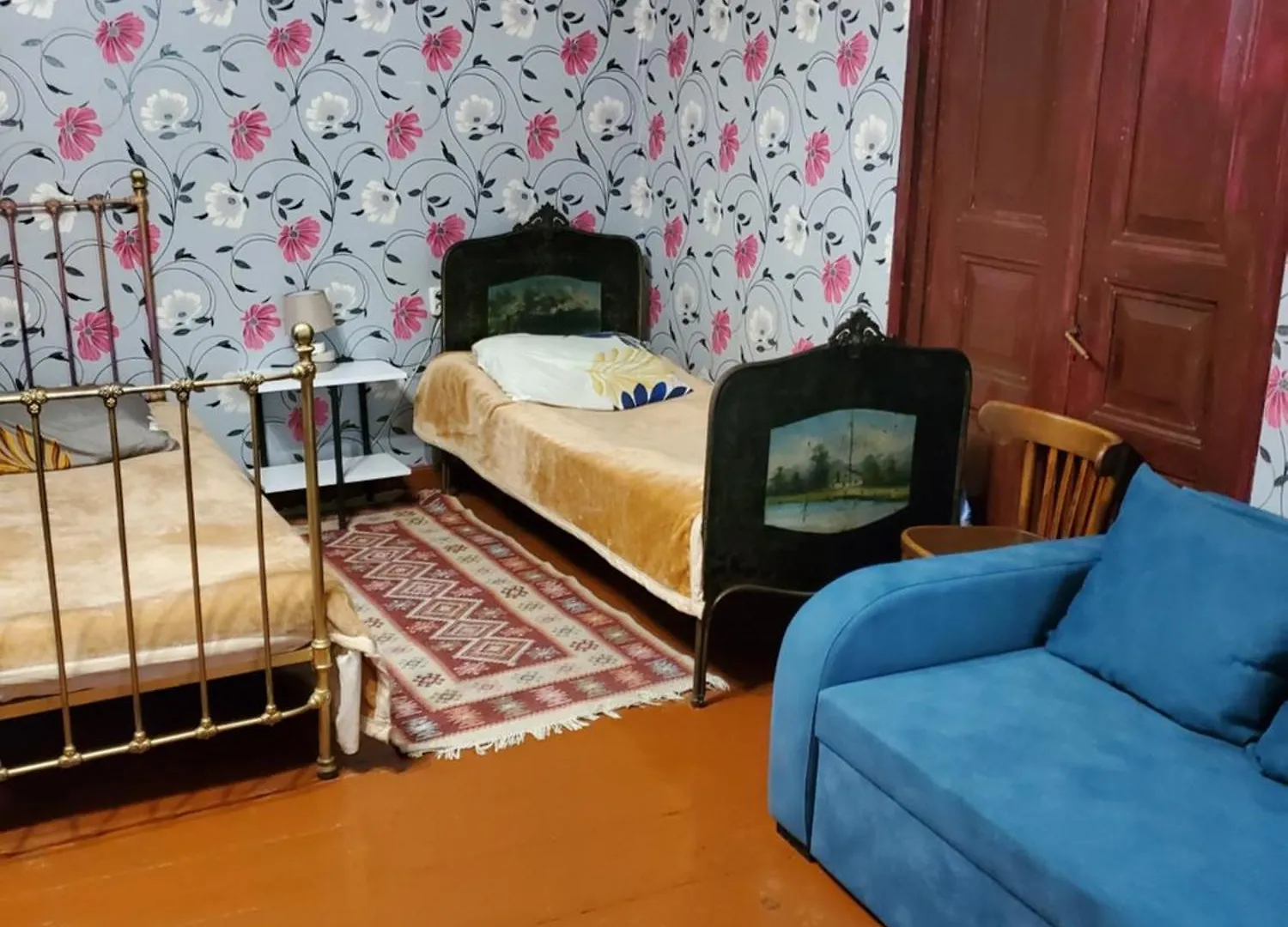 Уиут Ниниа Сад Apartman Tbiliszi Grúzia